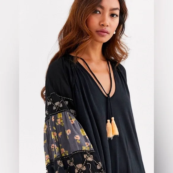 Free People Mix It Up Beaded
Embroidered High-Low Peasant Tunic - Picture 3 of 9